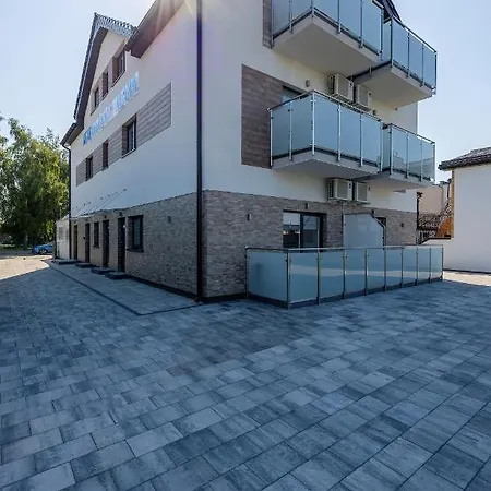 Klara By Jantar Kolobrzeg * 그르지보보