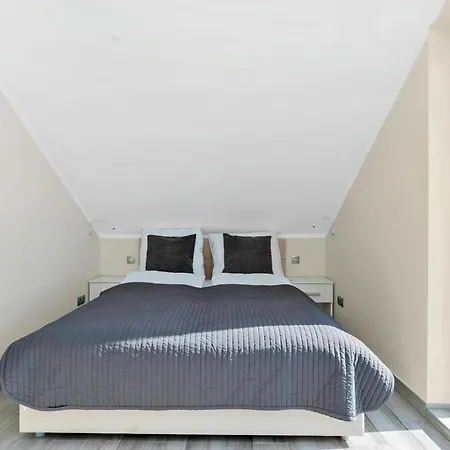 Klara By Jantar Kolobrzeg *